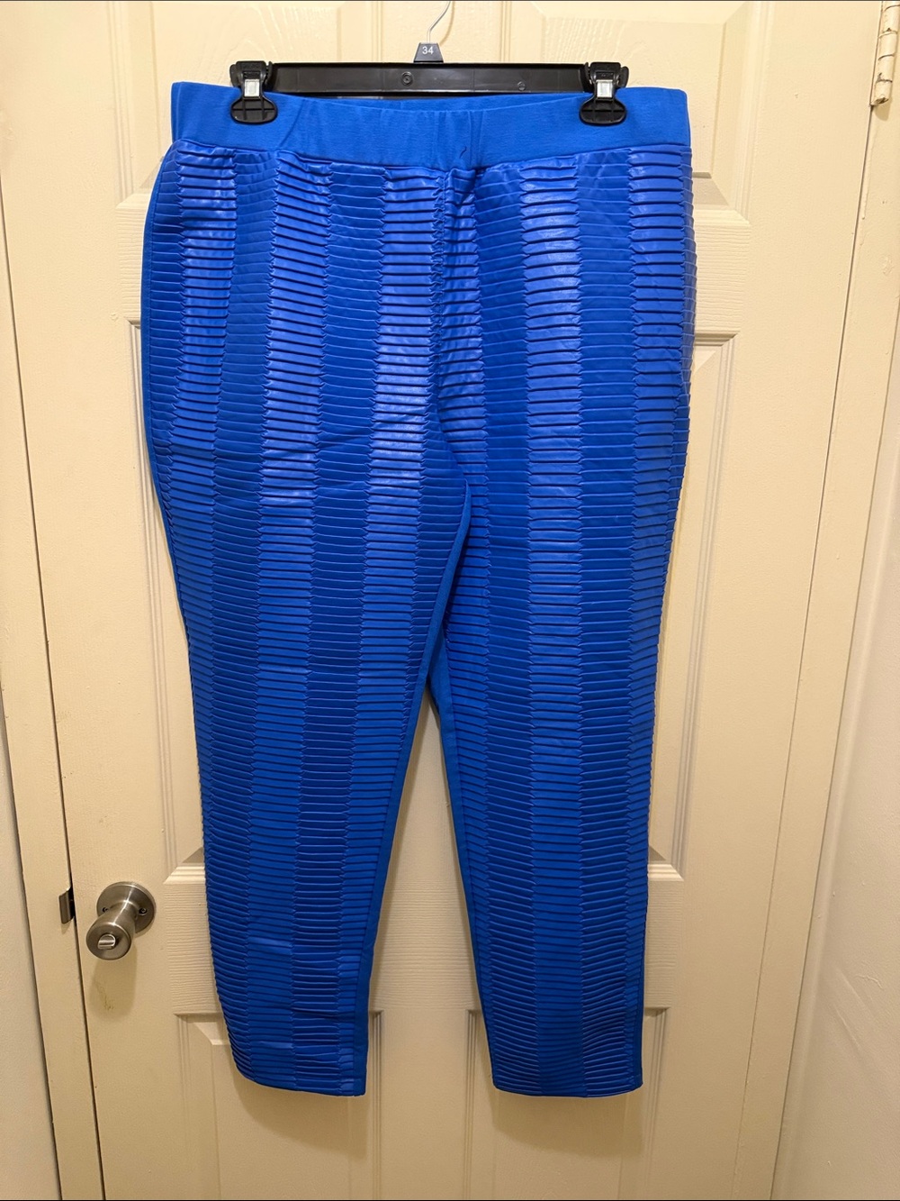 Ashley Stewart Men's Textured Joggers in Royal Blue